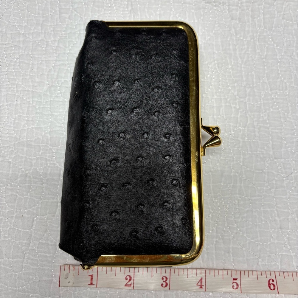 ❤️ Vintage Comeco Black Faux Ostrich Kiss-Lock Wallet with Gold Frame - Picture 4 of 9